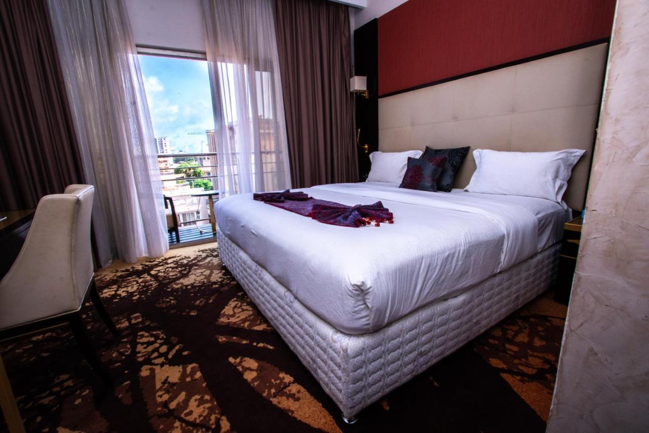 Hotel Fleur De Lys Plateau Dakar Exterior photo