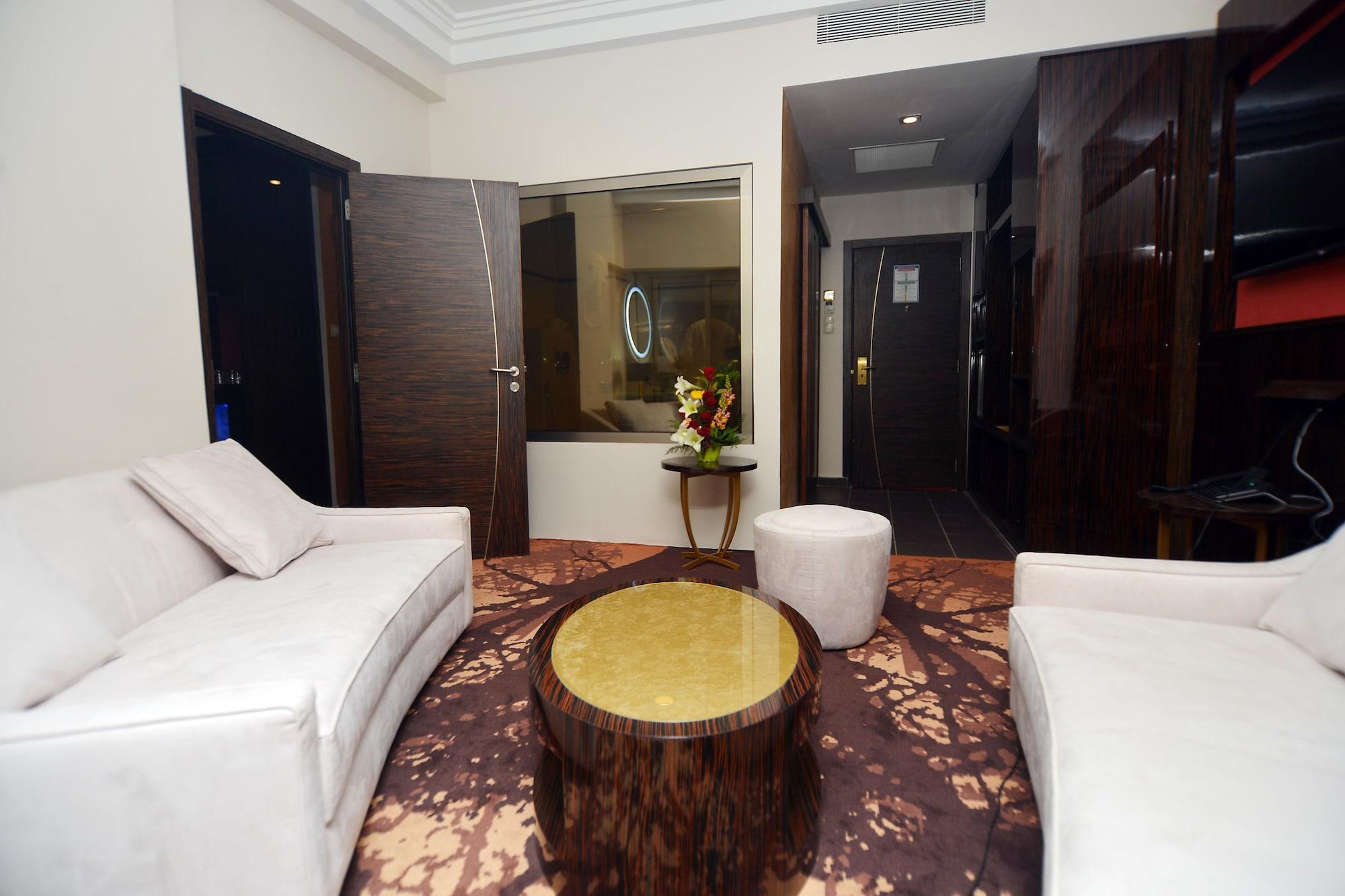 Hotel Fleur De Lys Plateau Dakar Exterior photo