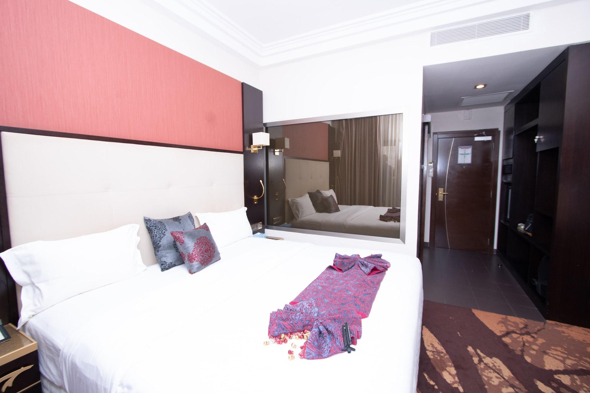 Hotel Fleur De Lys Plateau Dakar Exterior photo