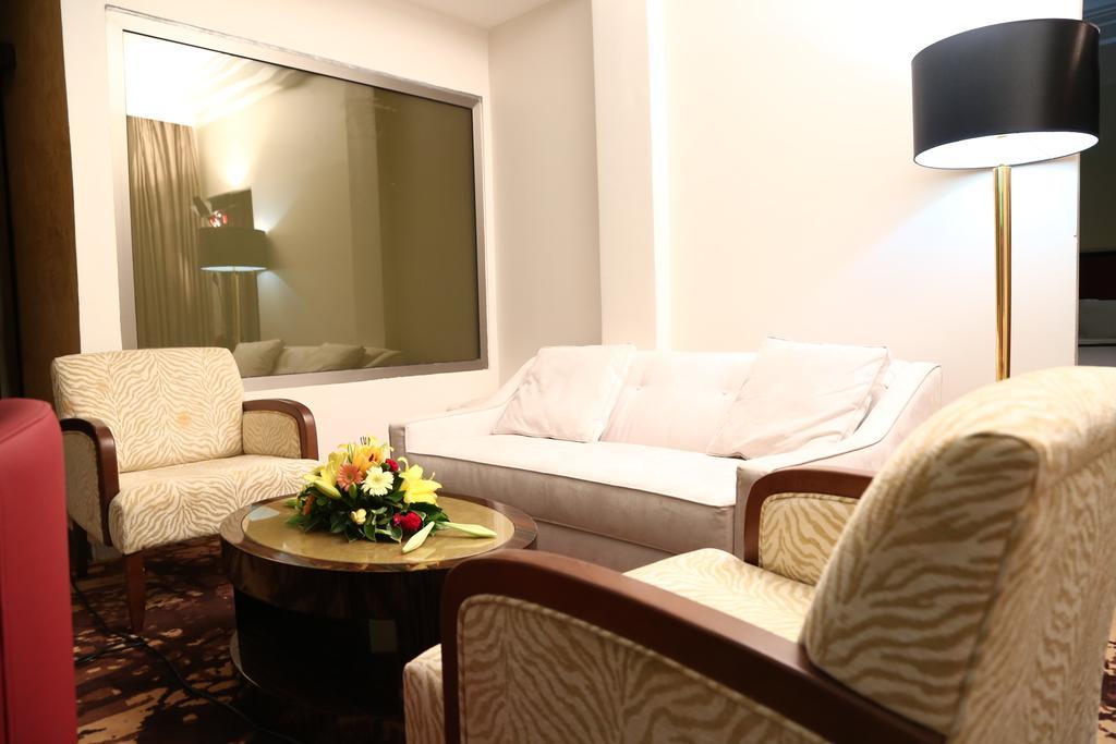 Hotel Fleur De Lys Plateau Dakar Exterior photo