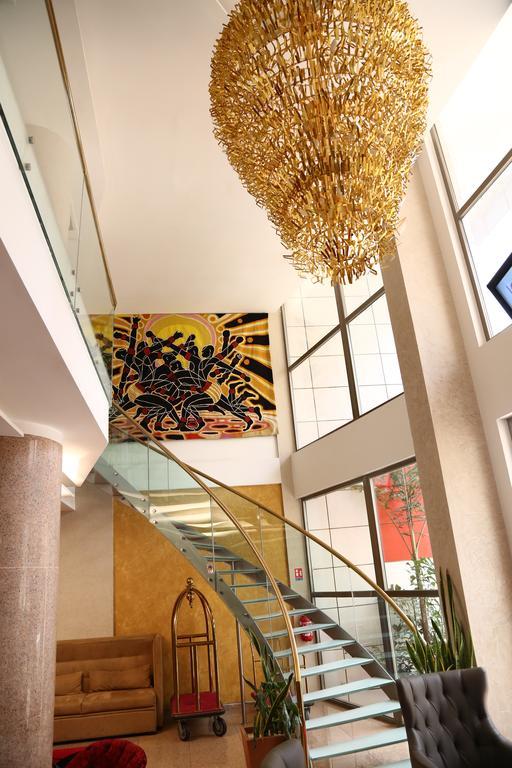 Hotel Fleur De Lys Plateau Dakar Exterior photo