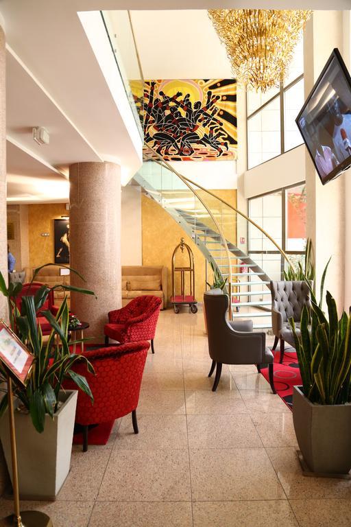 Hotel Fleur De Lys Plateau Dakar Exterior photo